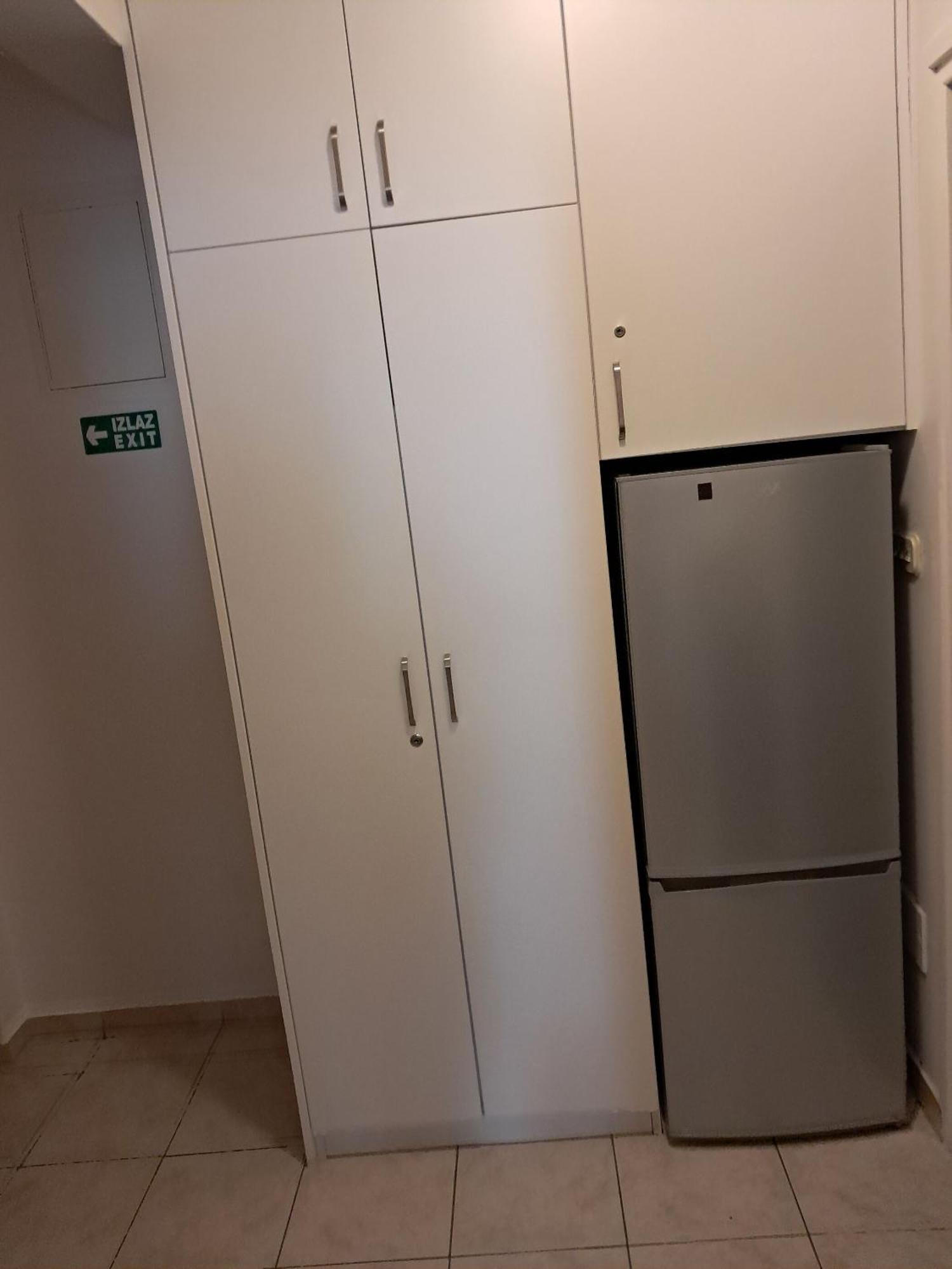 Apartment Studenka Makarska Bagian luar foto